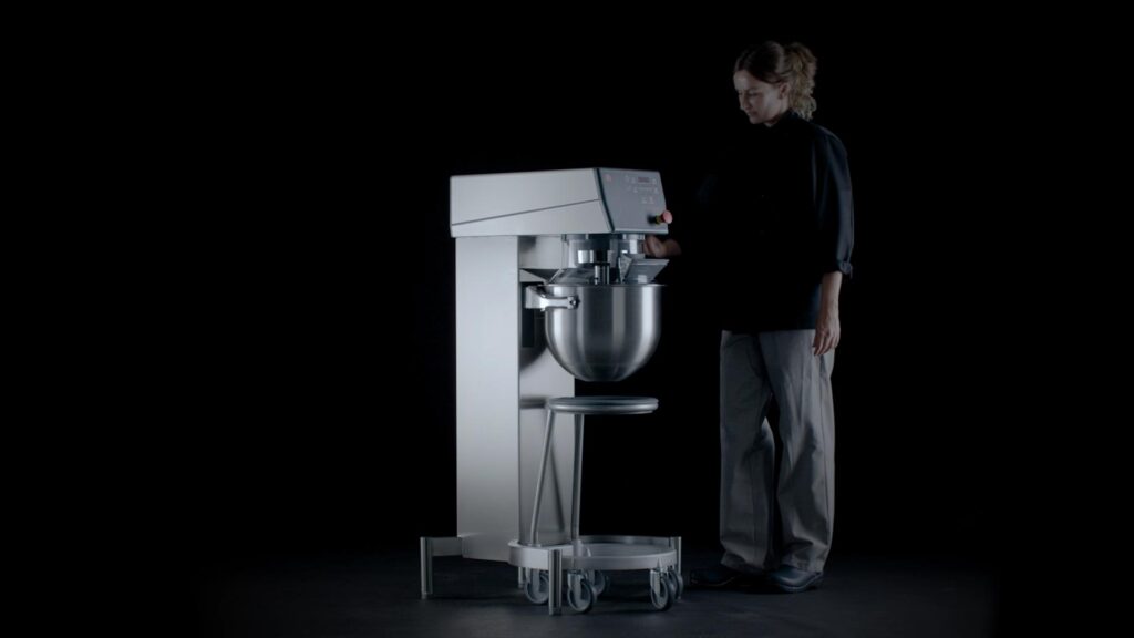 varimixer kodiak planetary mixer in use easy to operate ergonomic