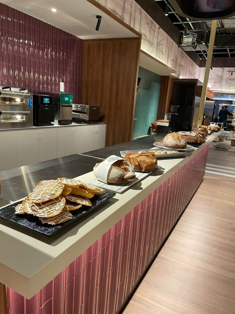 Middleby - Varimixer - Showroom in Madrid, Spain - End result - Bread and cakes