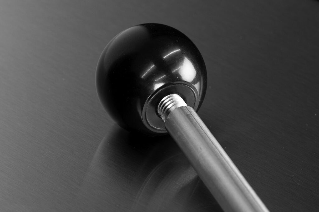 AR_Series_Ergonomic_Improved_Lifting_Lever_Handle1 - Varimixer - Varimixer