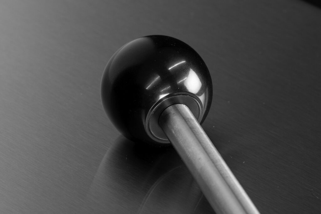 AR_Series_Ergonomic_Improved_Lifting_Lever_Handle2 - Varimixer - Varimixer
