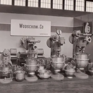 bjorn_wodschow_varimixer_displayed_at_fair_professional_kitchen_equipment_in_the_1940s - Varimixer - Varimixer Varimixer story timeline making professional mixers for the food industry